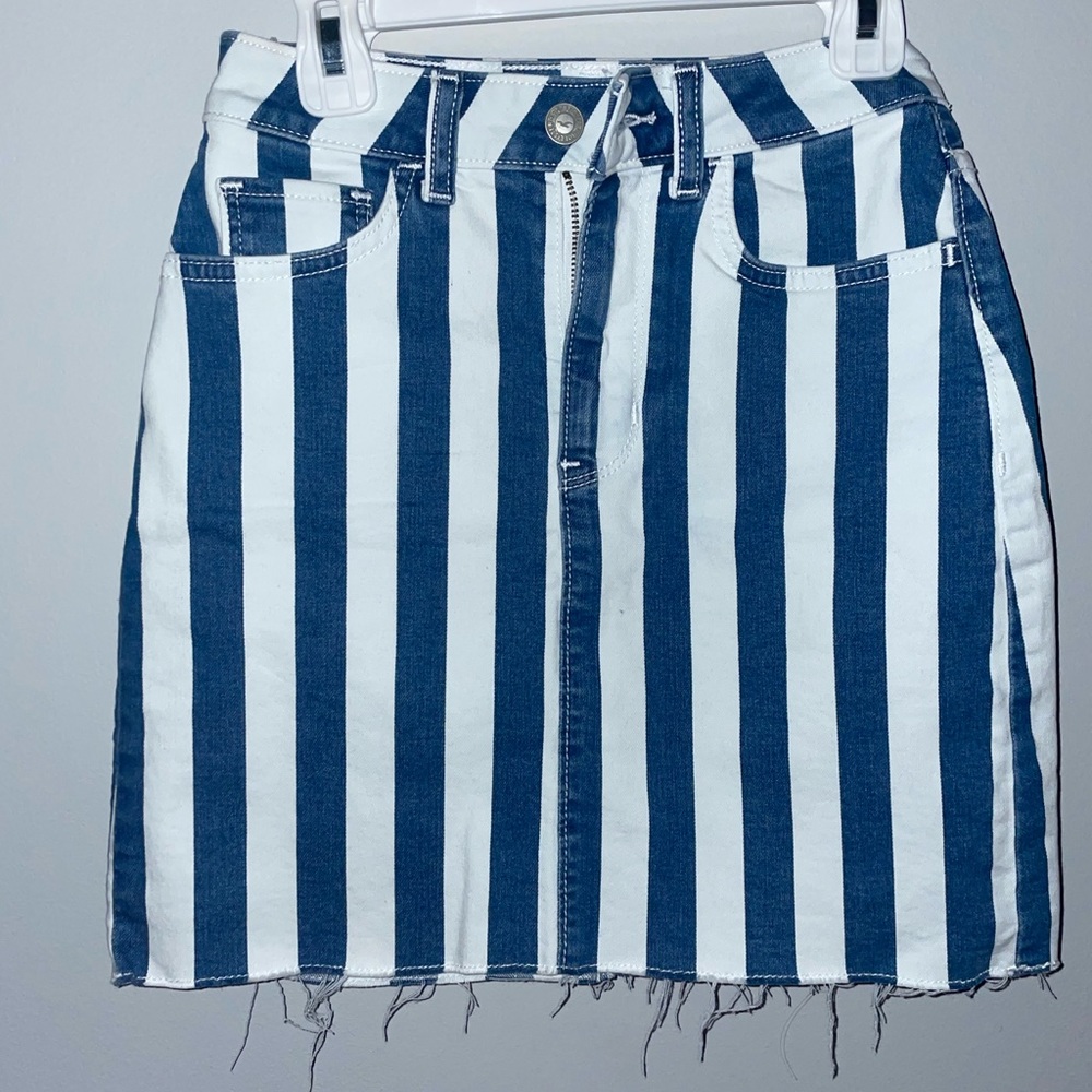 HOLLISTER Ultra High Rise Denim Mini Skirt